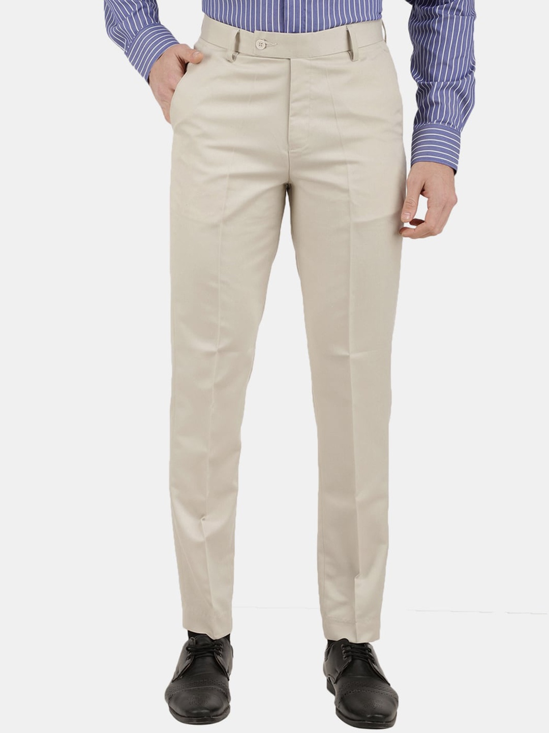

V-Mart Men Beige Classic Slim Fit Cotton Trousers