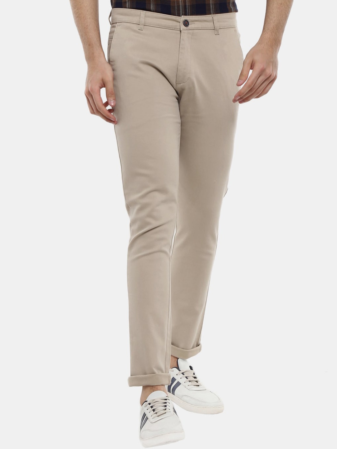 

V-Mart Men Beige Classic Slim Fit Cotton Chinos Trousers