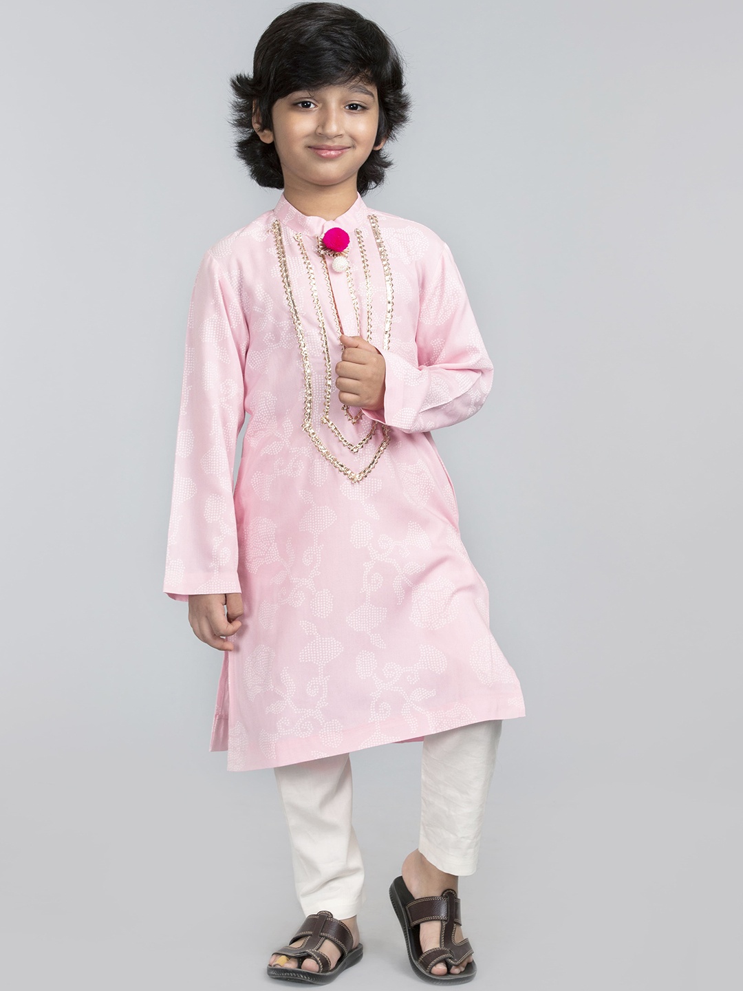 

BYB PREMIUM Boys Pink Ethnic Motifs Printed Gotta Patti Kurta with Pyjamas