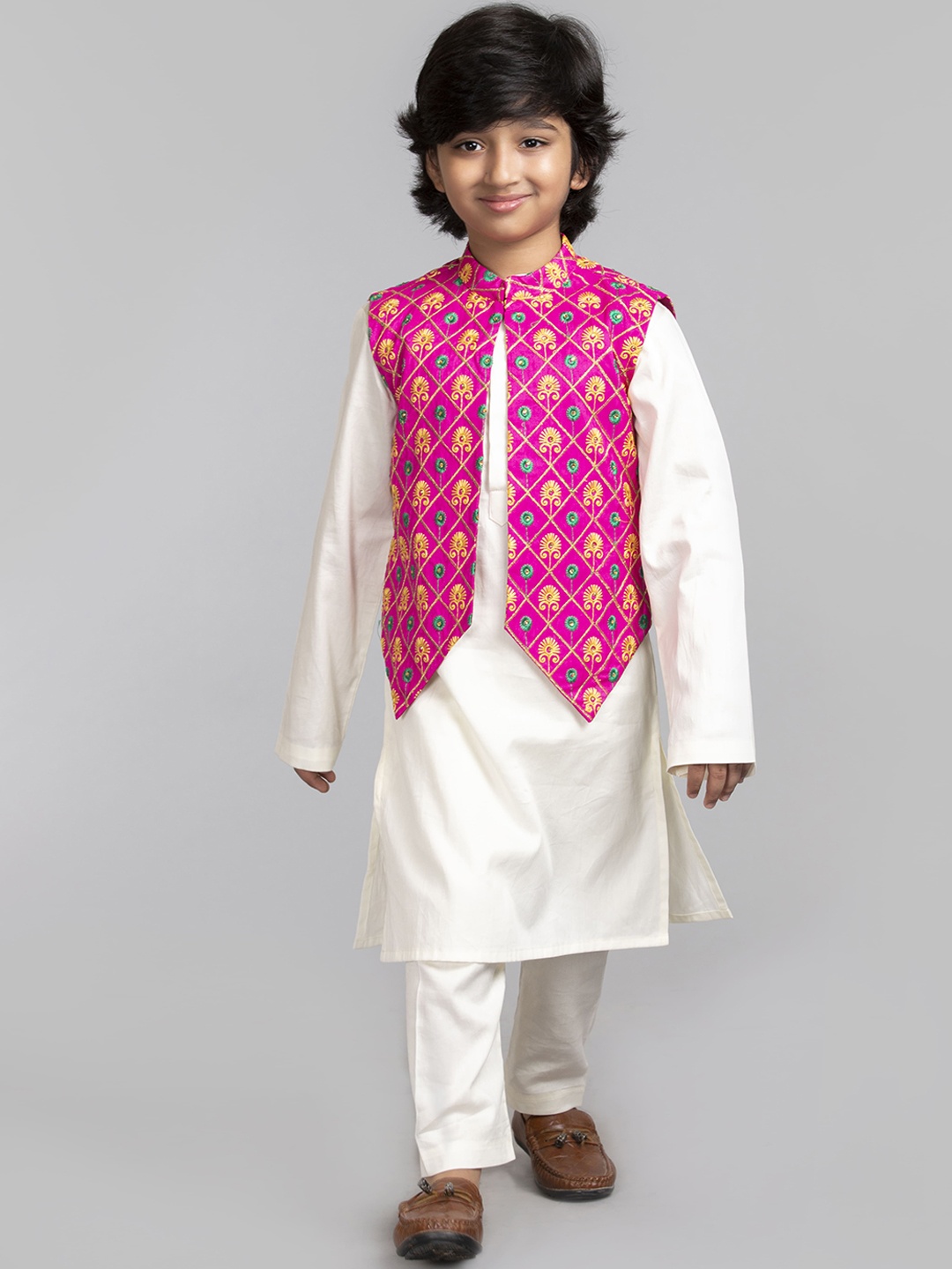 

BYB PREMIUM Boys White Kurta with Pyjamas & with Nehru Jacket