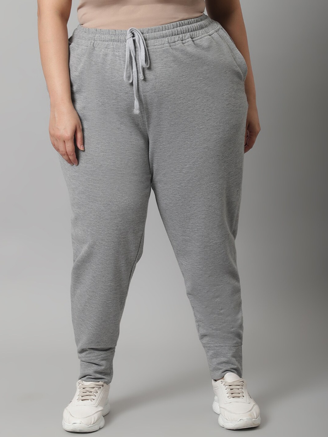 

Rute Women Grey Plus Size Cotton Joggers