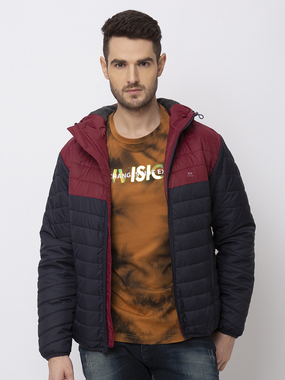 

Status Quo Men Maroon Colourblocked Puffer Jacket
