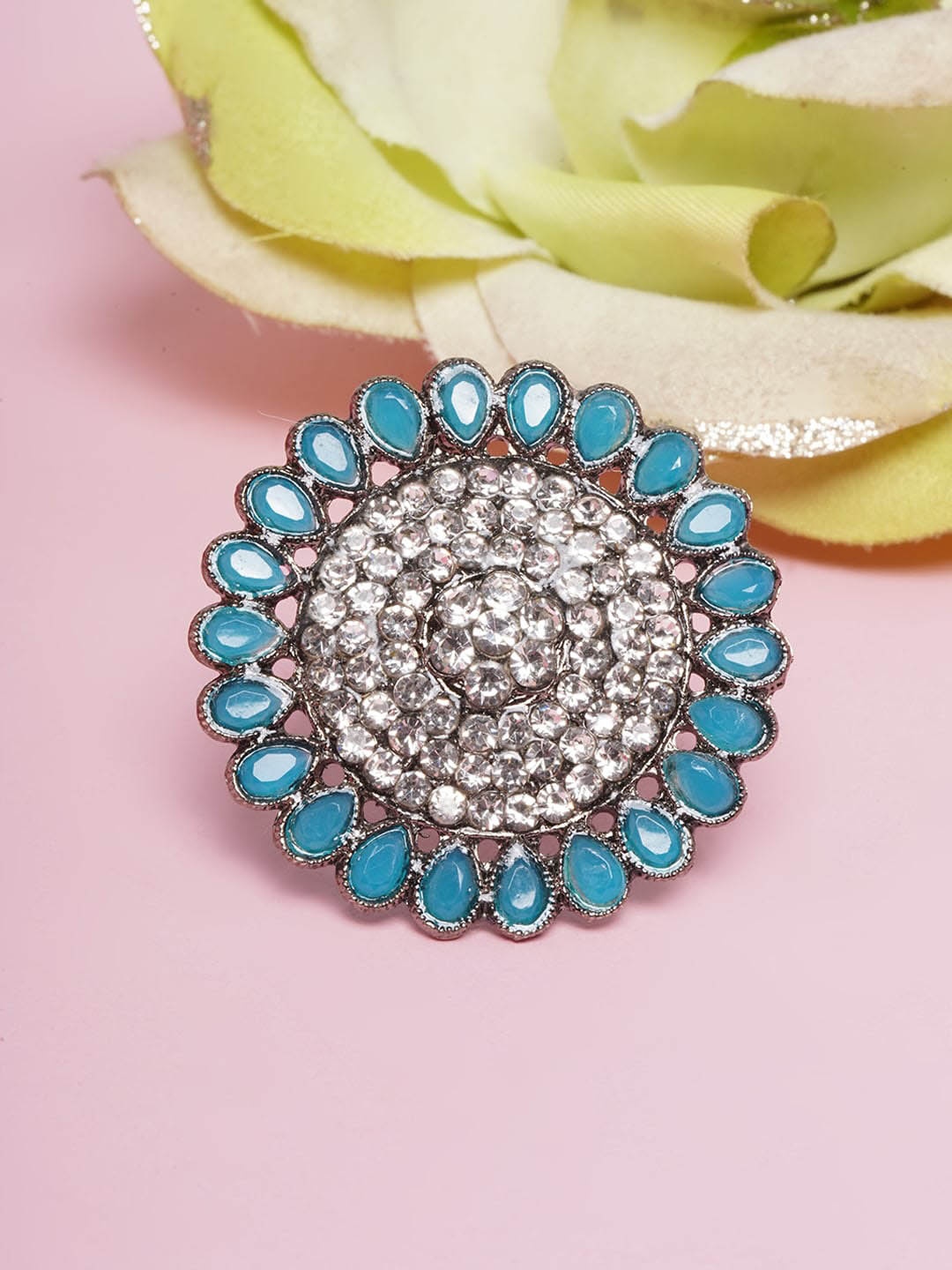 

DIVA WALK Silver-Toned & White Kundan Studded Finger Ring