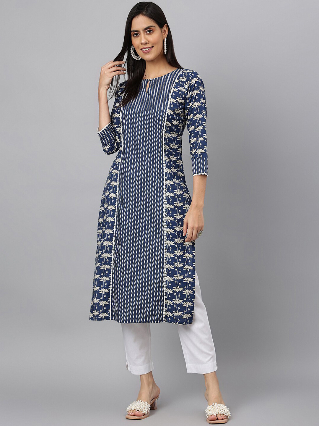 

MEESAN Keyhole Neck Floral Printed Straight Fit Cotton Kurta, Blue