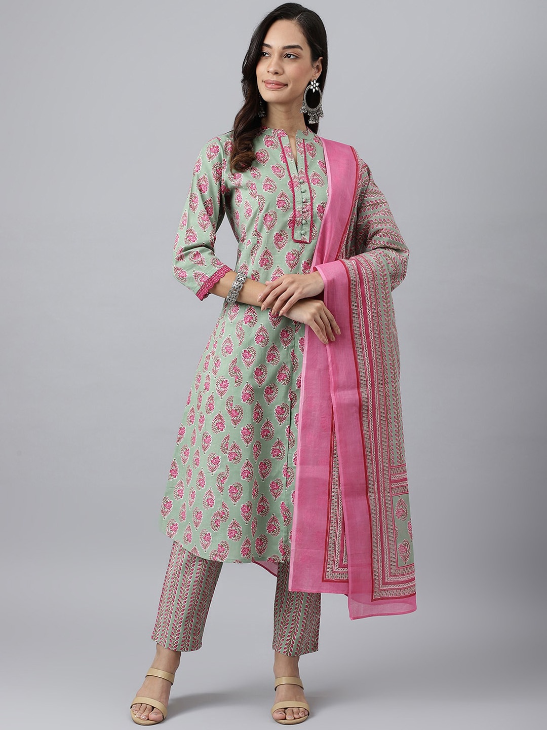 

MEESAN Women Green Ethnic Motifs Printed Panelled Pure Cotton Kurta with Trousers & With Dupatta