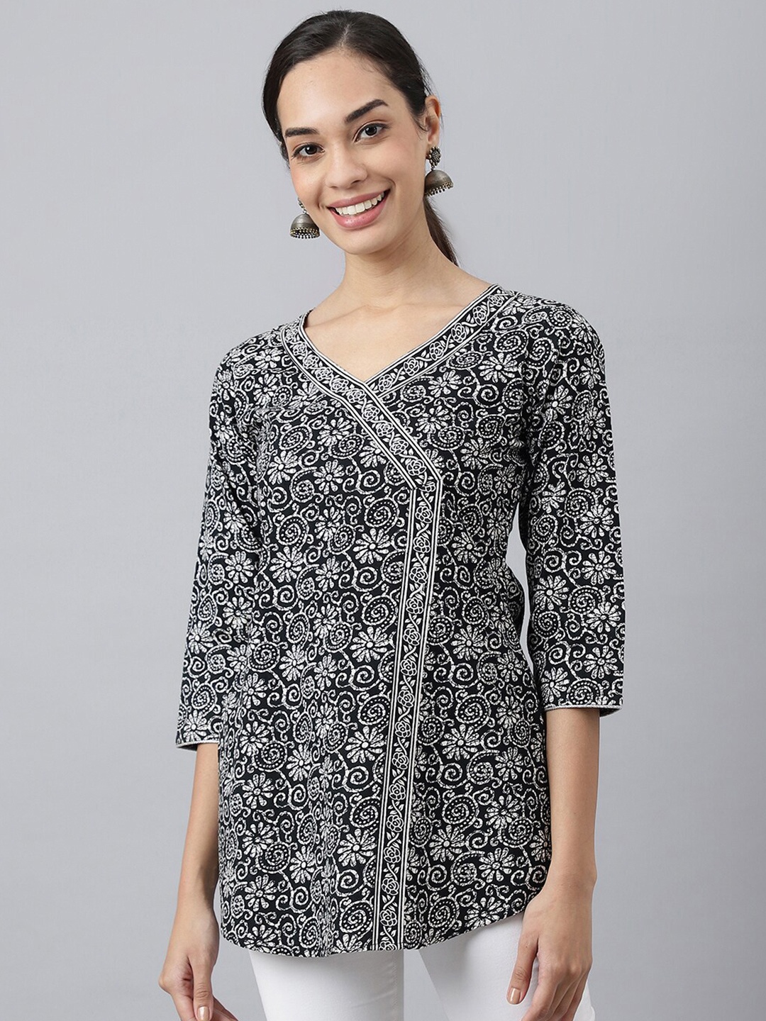 

MEESAN Black & White Printed Cotton Tunic