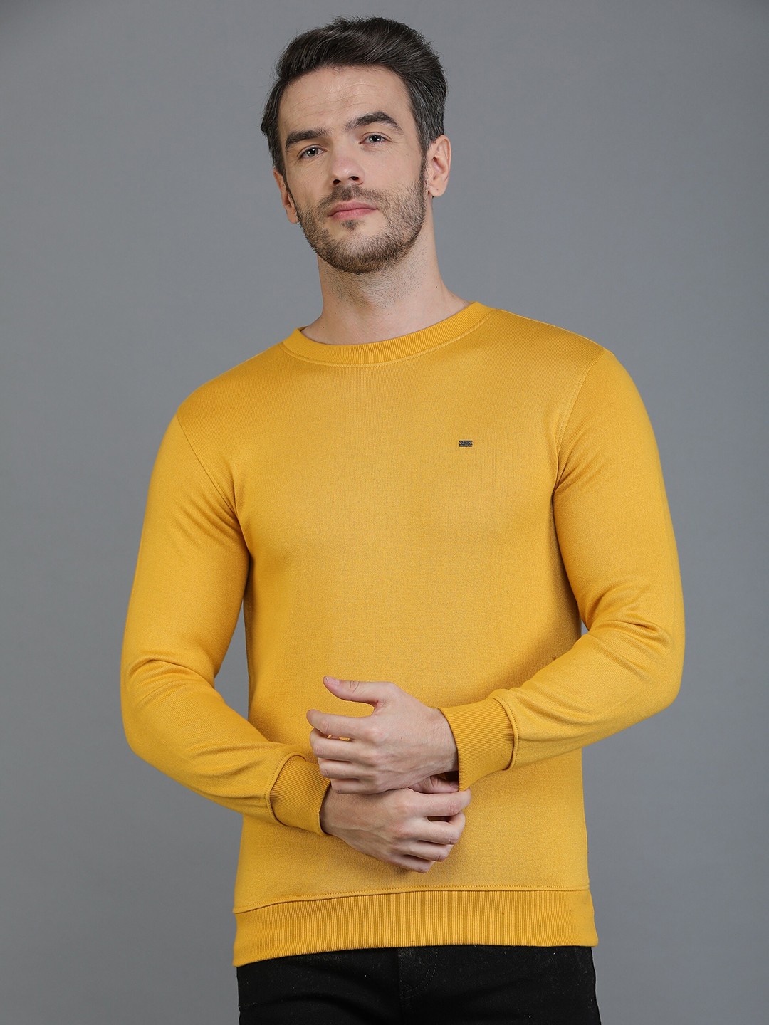 

TQS Men Mustard Yellow Cotton Slim Fit T-shirt