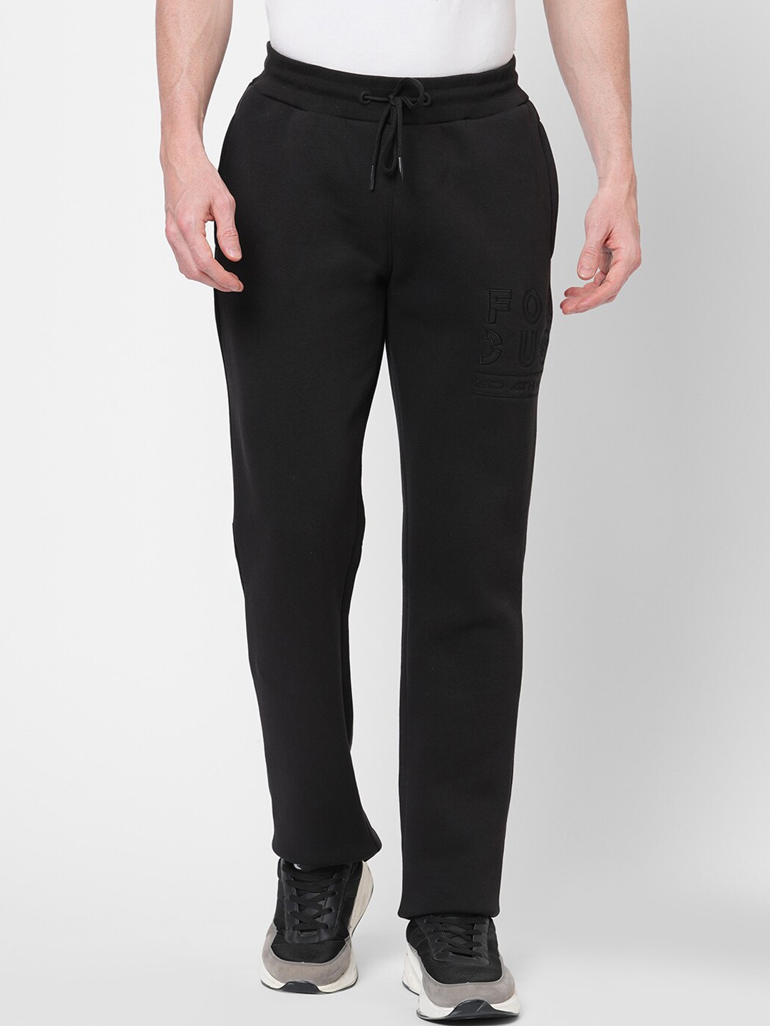

Sweet Dreams Men Black Solid Fleece Track Pant