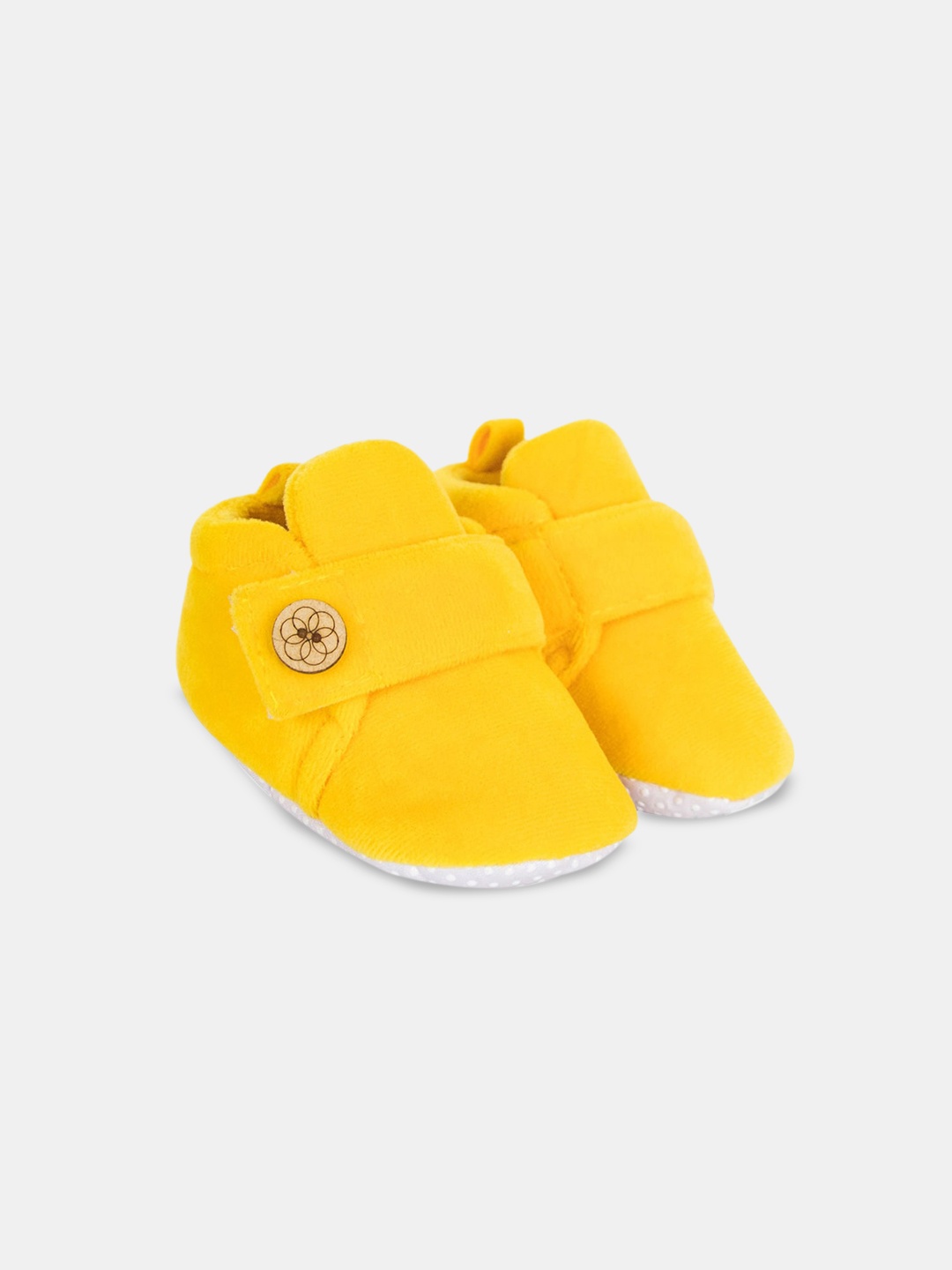 

Hopscotch Kids Yellow Cotton Booties