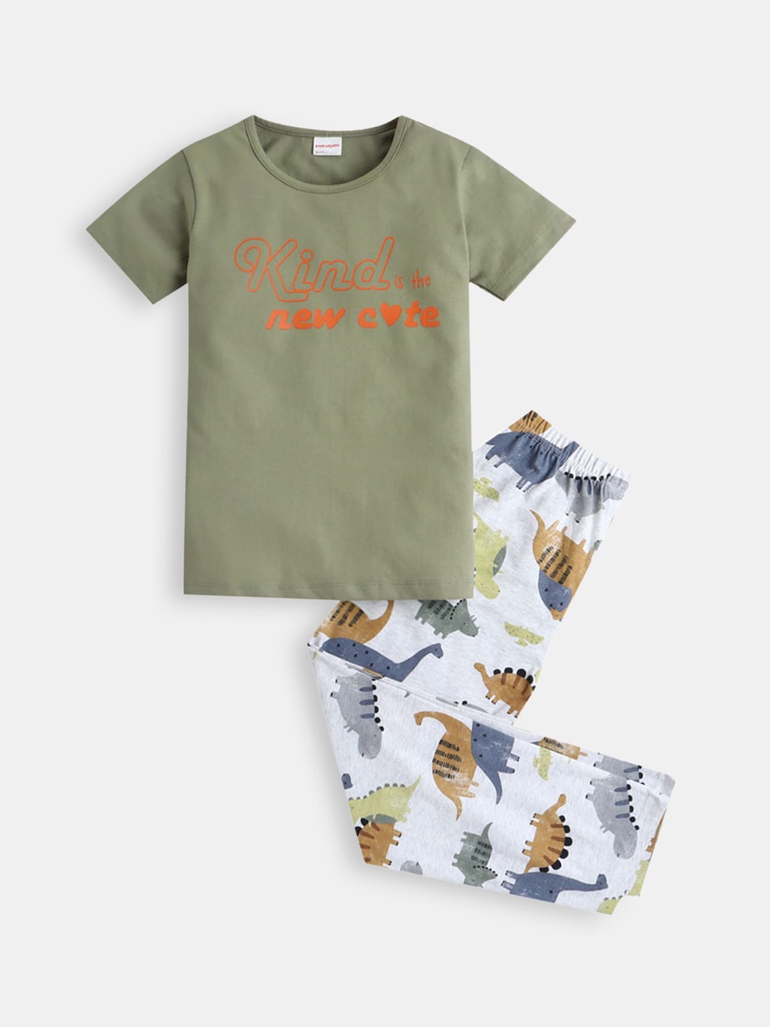 

Hopscotch Boys Green & White Printed Pure Cotton Night suit