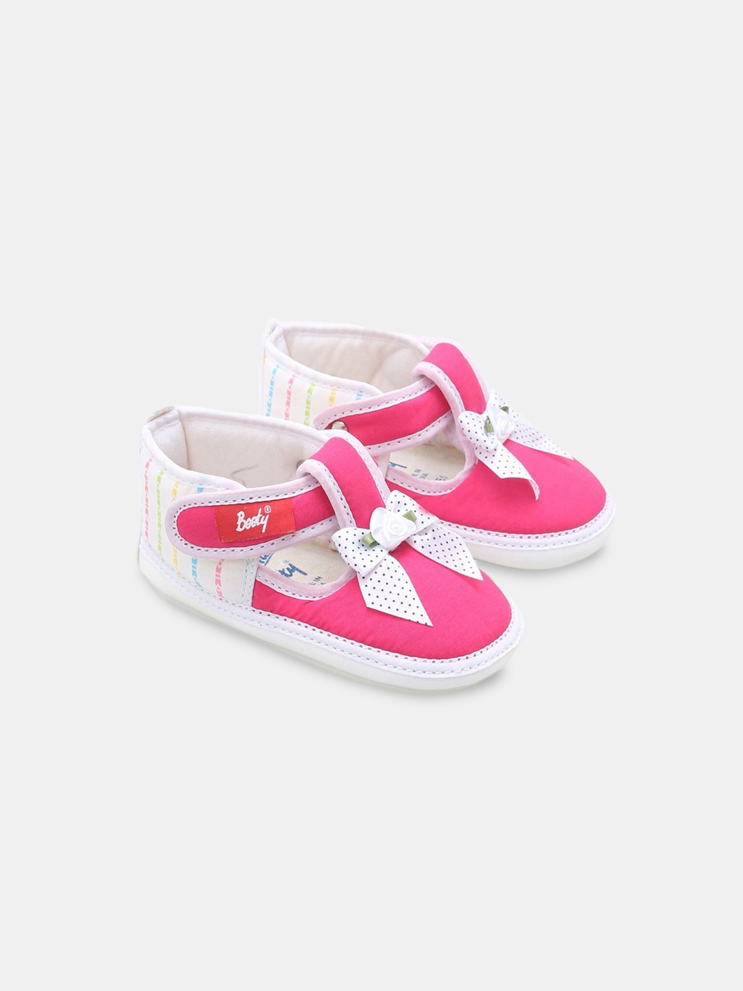 

Hopscotch Girls Pink Colourblocked PU Slip-On Sneakers