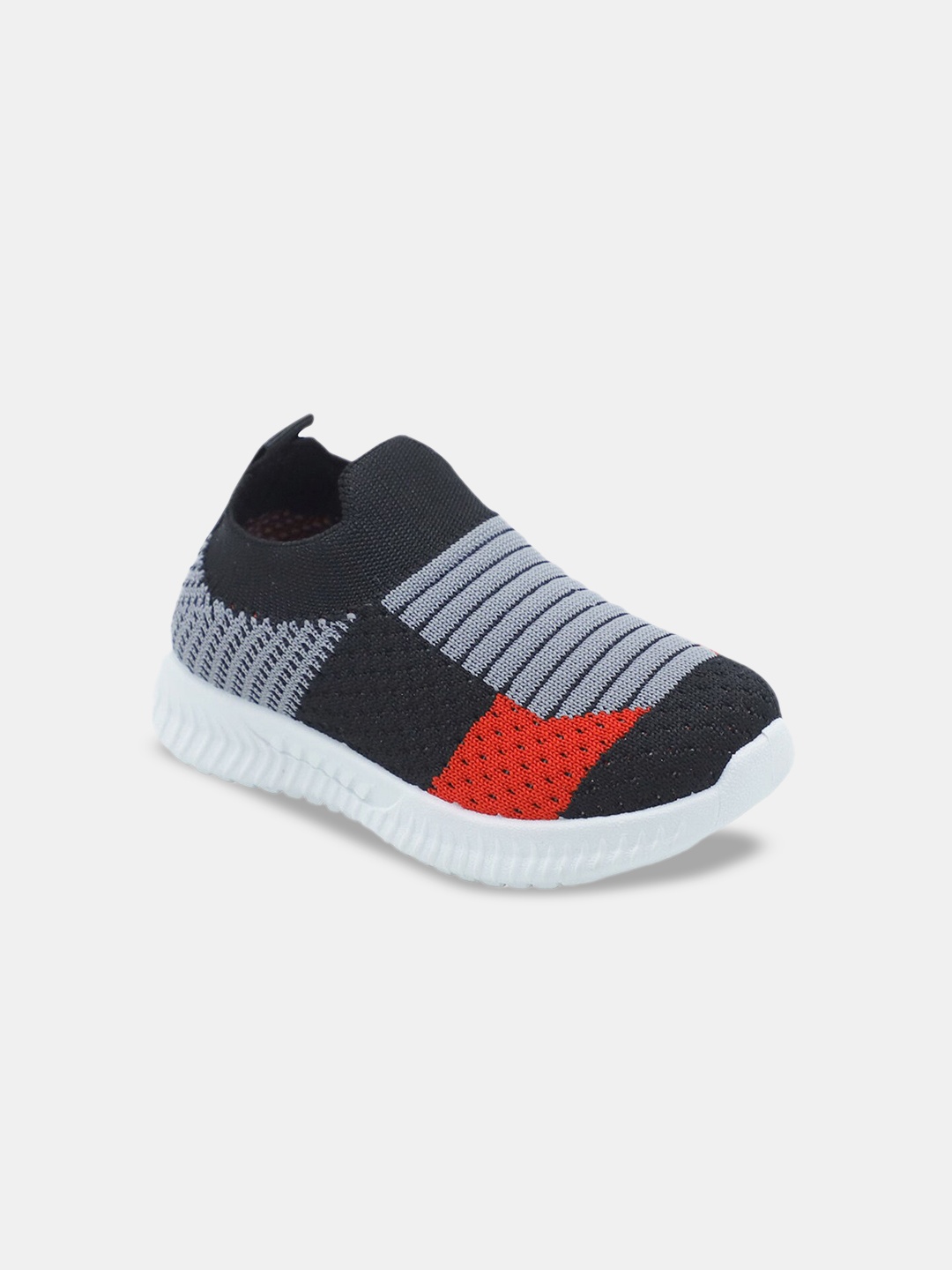 

Hopscotch Boys Black Colourblocked Slip-On Sneakers