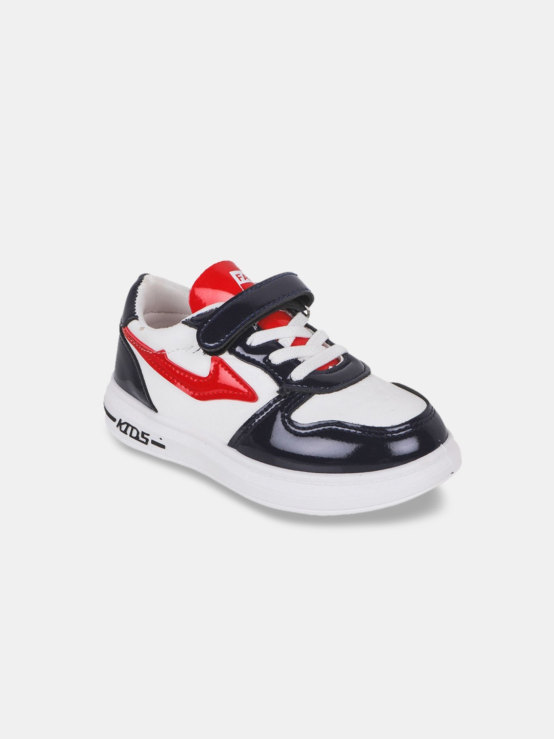 

Hopscotch Kids Black Colourblocked Sneakers
