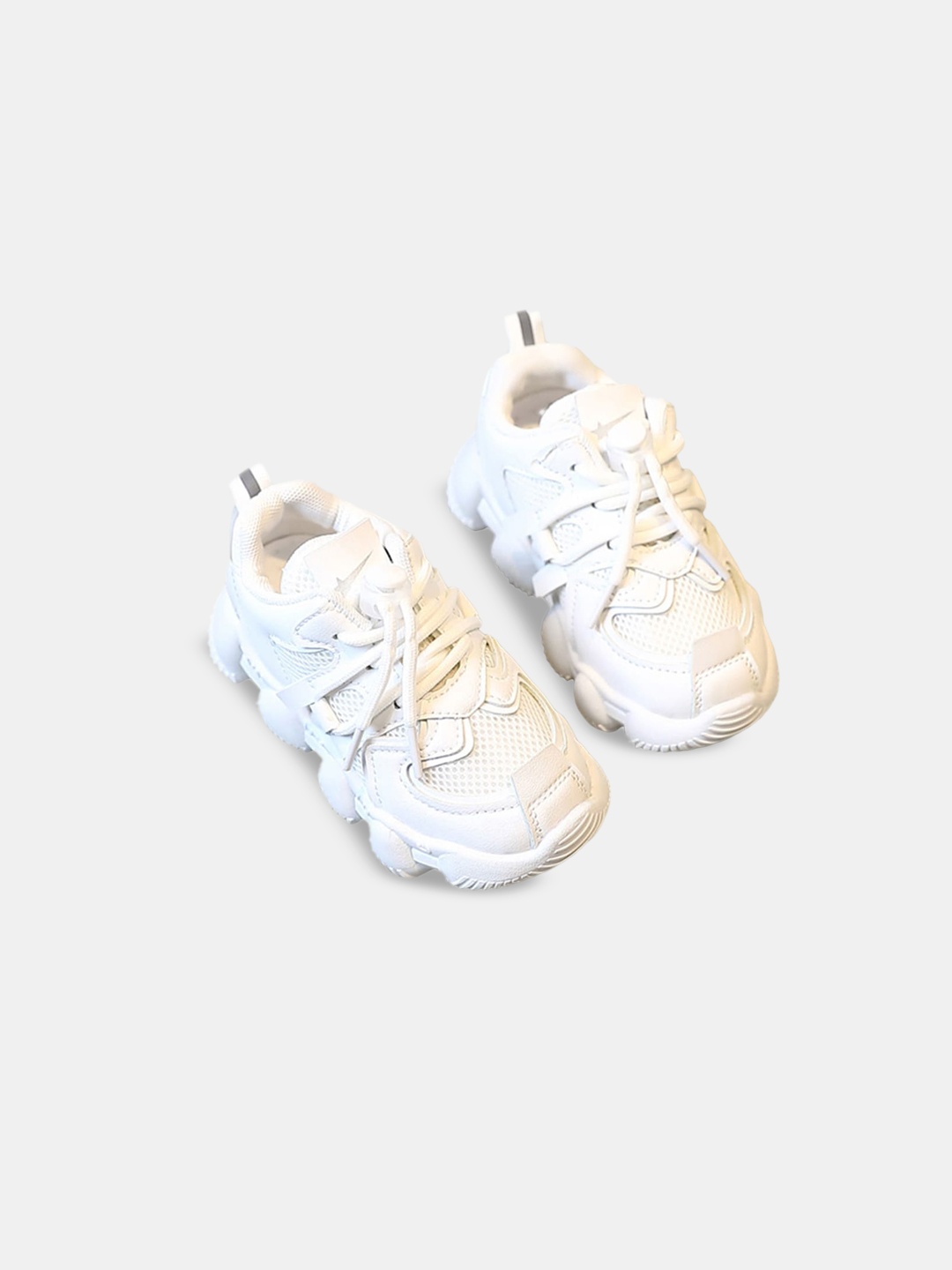 

Hopscotch Boys White Textured Sneakers