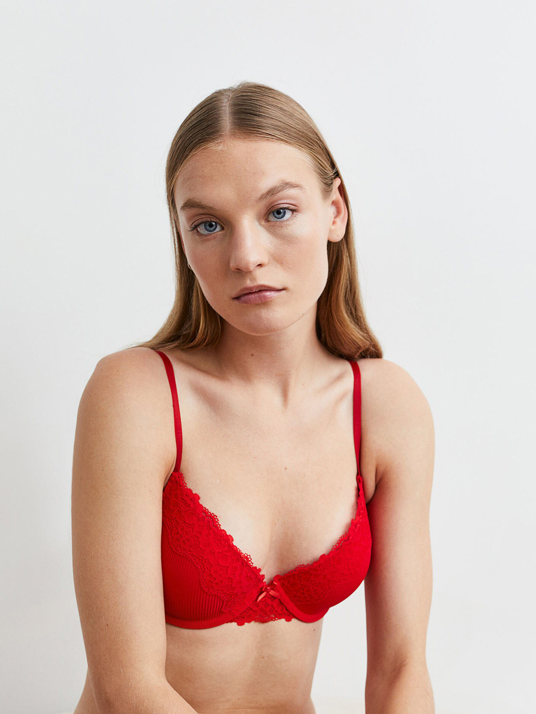 

H&M Women Red Lace Push-Up Bra