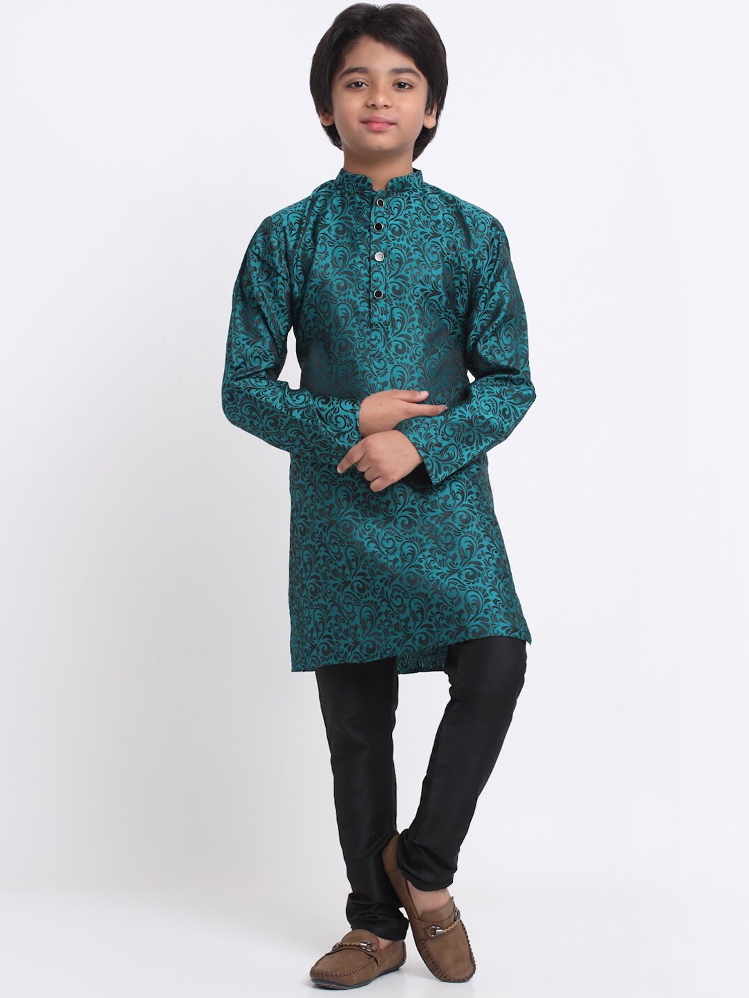 

KRAFT INDIA Boys Green Ethnic Motifs Kurta with Pyjamas