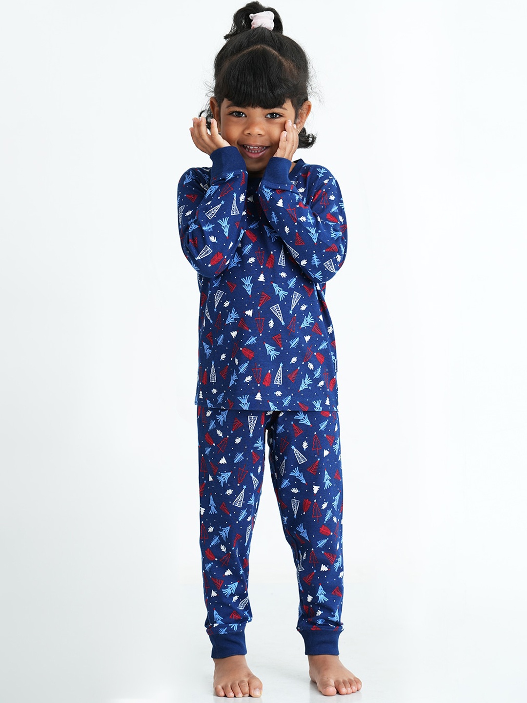 

mackly Girls Navy Blue & Red Printed Night suit