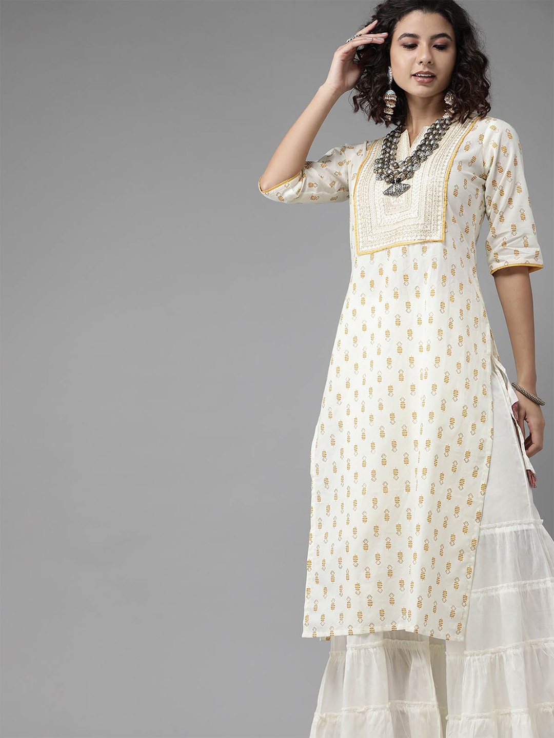 

ODETTE Women White Floral Printed Pure Cotton Kurta With Sharara