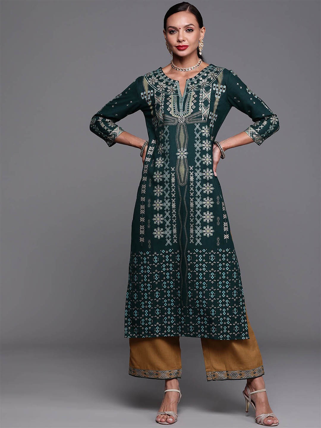 

ODETTE Women Green Printed Pure Cotton Kurta With Palazzos