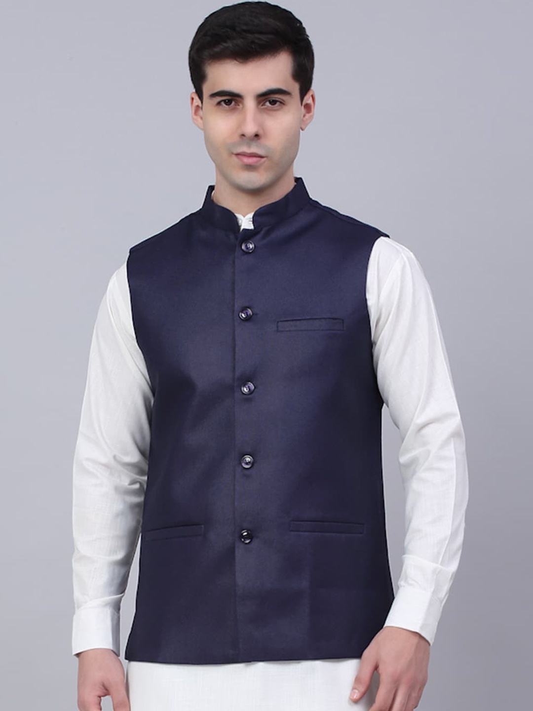 

Jompers Men Navy Blue Solid Nehru Jacket