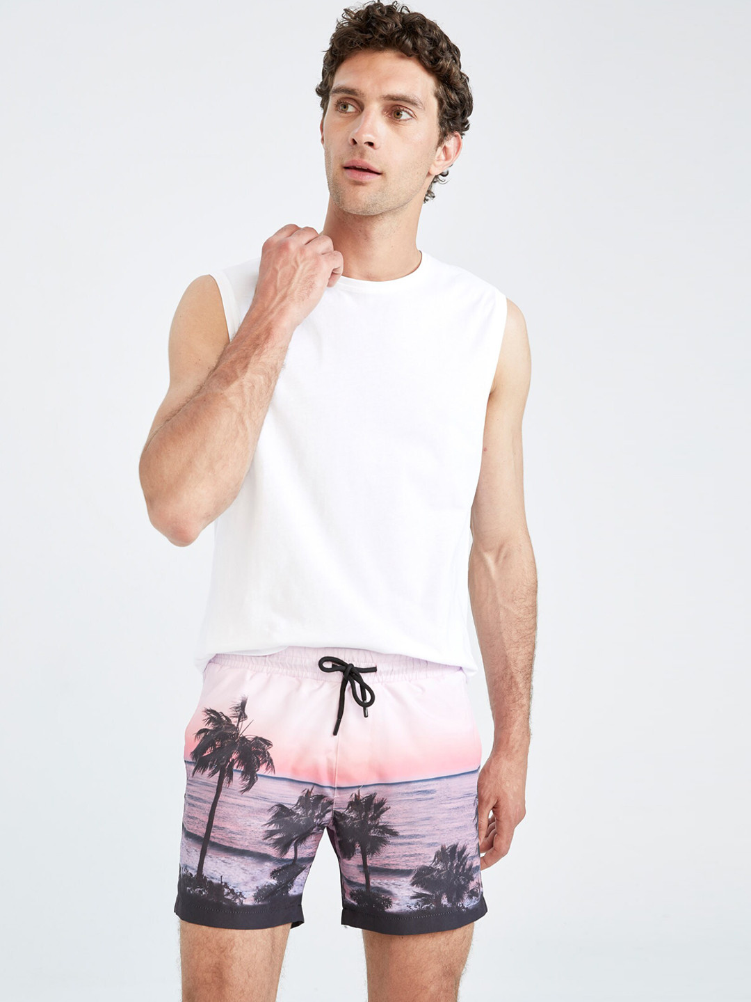 

DeFacto Men Off White & Pink Printed Swim Shorts