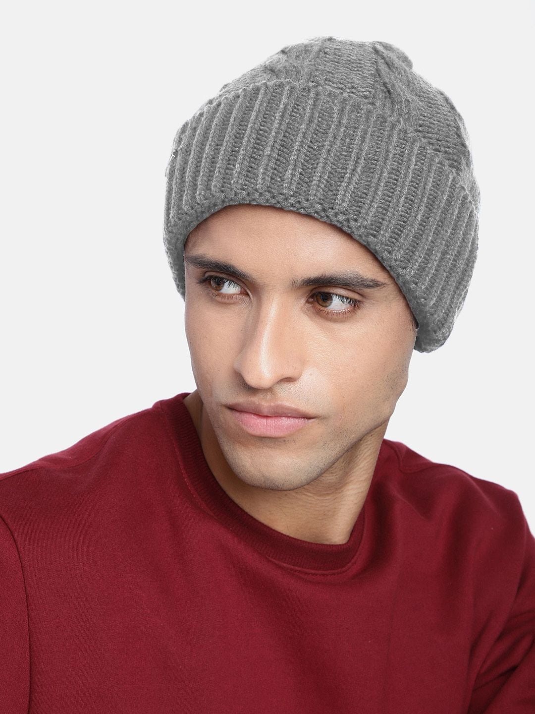 

Kosha Men Grey Acrylic Beanie