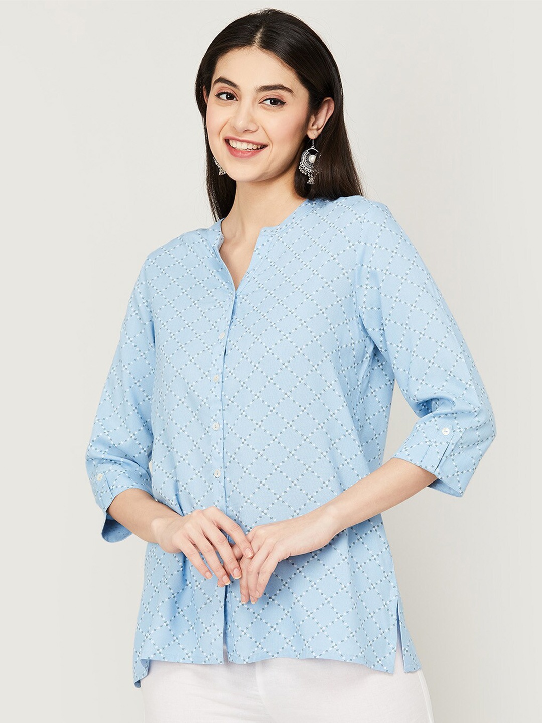 

Melange by Lifestyle Blue Floral Print Mandarin Collar Shirt Style Longline Top