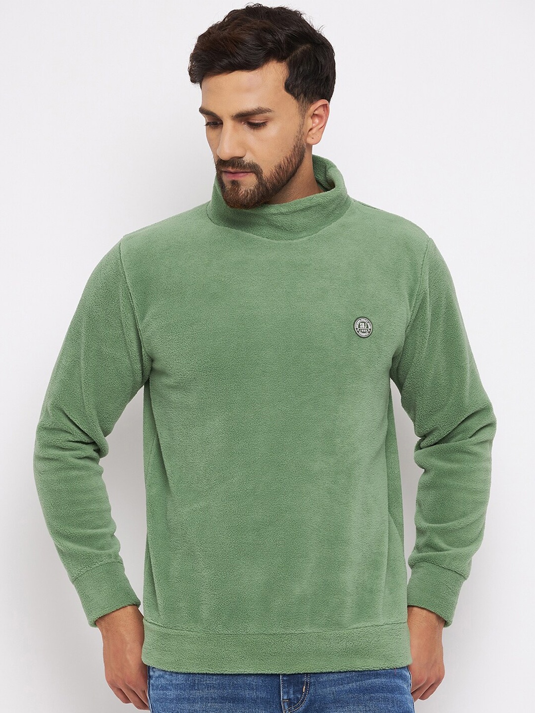 

Duke Men Green Solid Fleece Sweatshirt