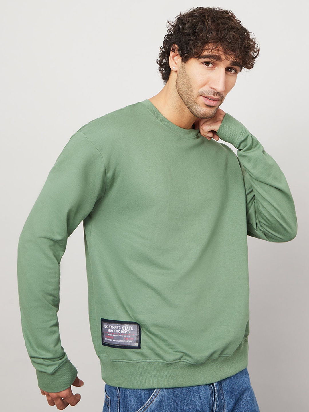 

Styli Placement Printed Twill Patch Detail Boxy Fit Sweatshirt, Green