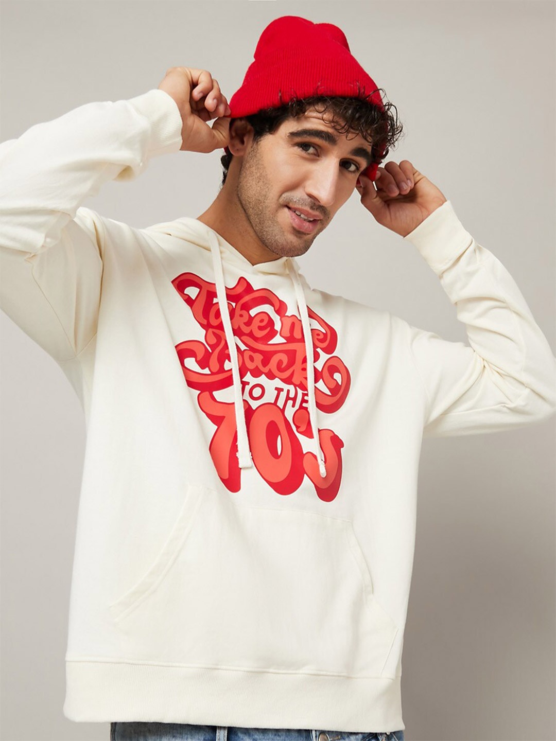 

Styli Men Typography Print Knitted Hooded Boxy Sweatshirt, Off white