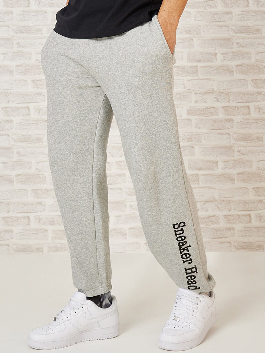 

Styli Men Printed Detail Relaxed Fit Joggers, Grey
