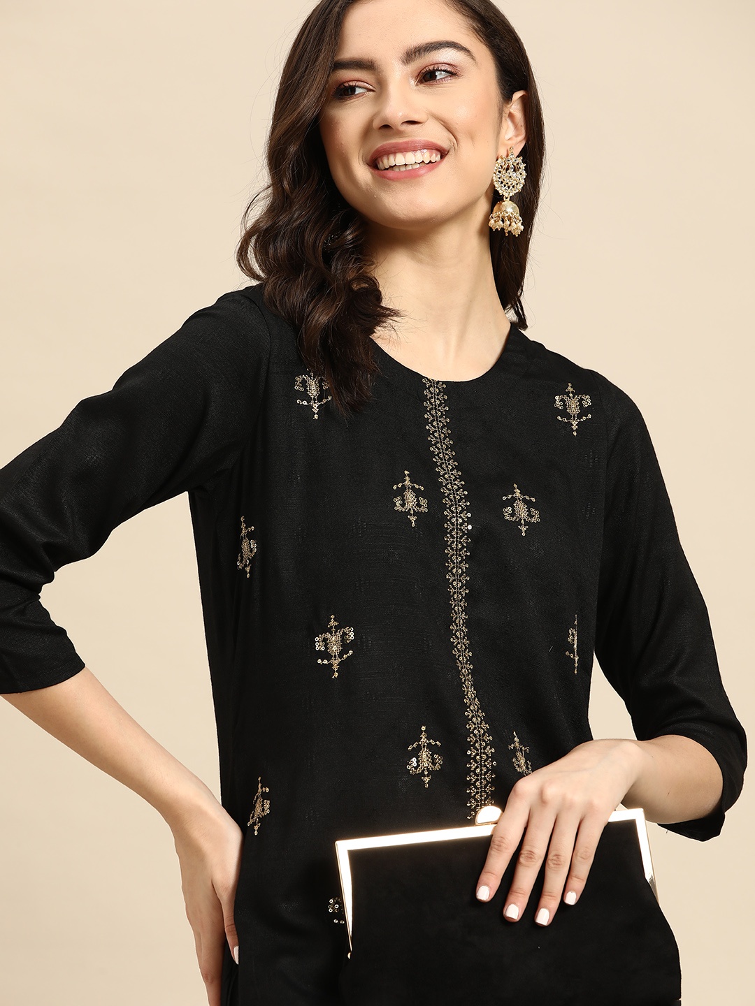 

Sangria Black Embroidered Regular Kurta