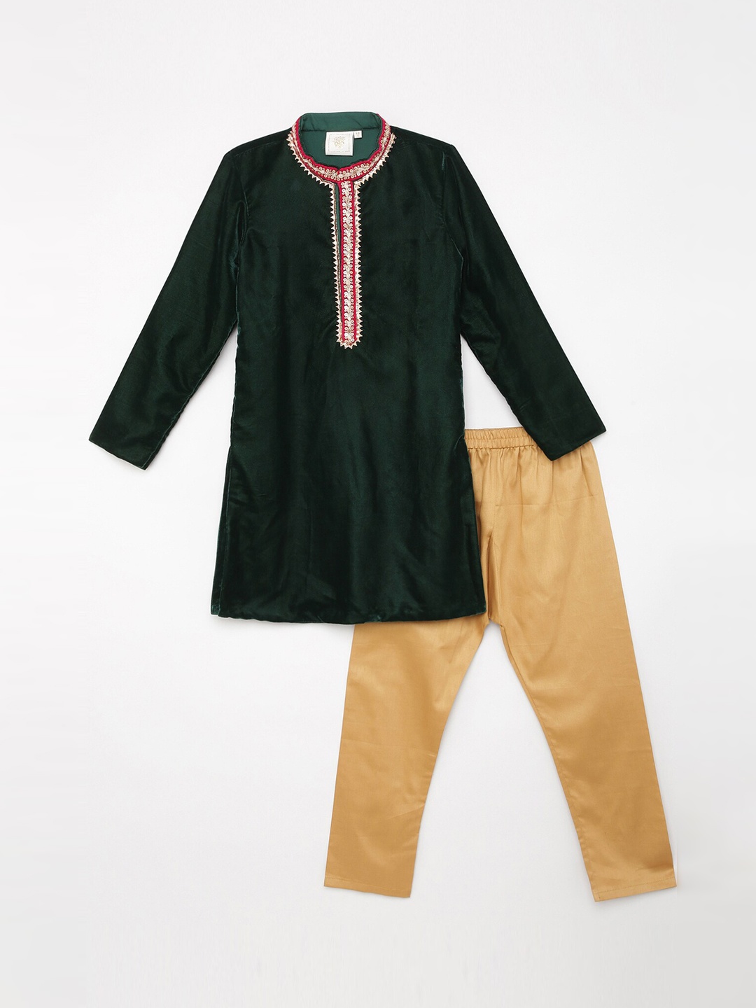 

BYB PREMIUM Boys Green Velvet Kurta with Pyjamas