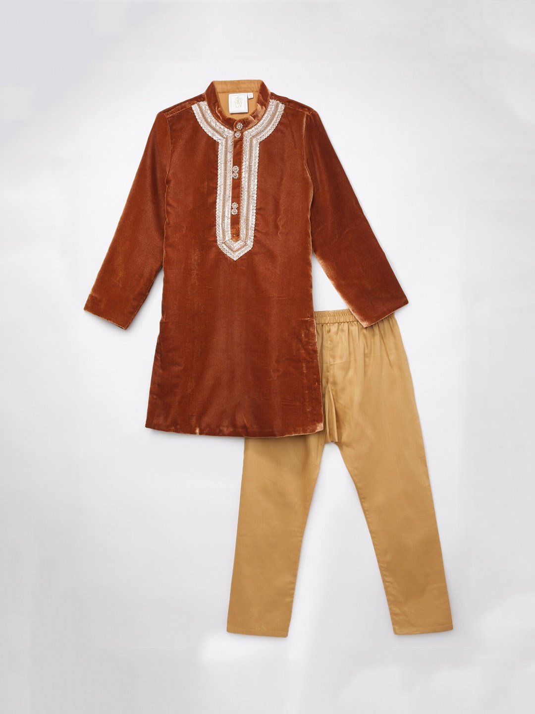 

BYB PREMIUM Boys Brown Floral Embroidered Gotta Patti Velvet Kurta with Pyjamas