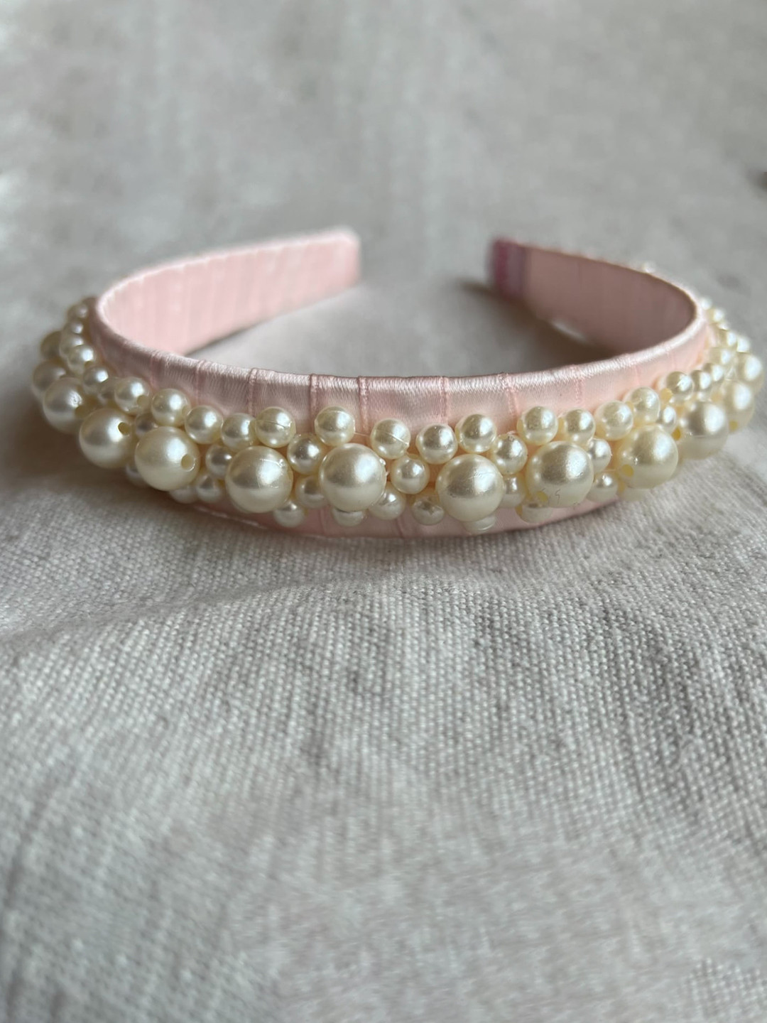 

Choko Girls Pink & Off White Beaded Hairband