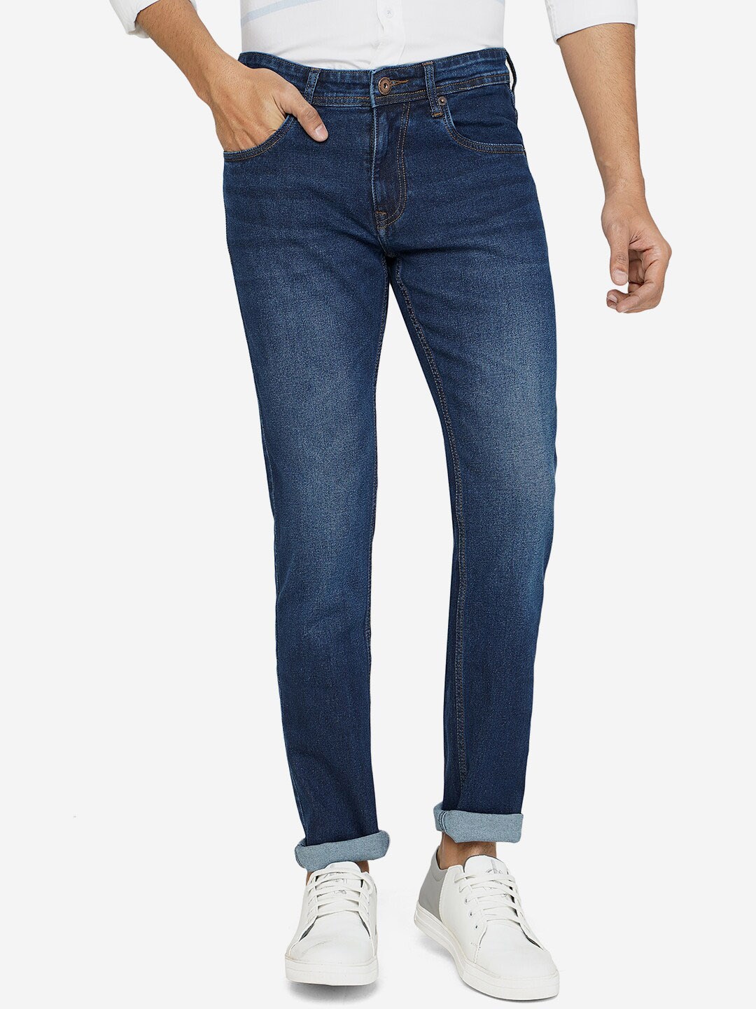 

Greenfibre Men Blue Slim Fit Cotton Light Fade Jeans