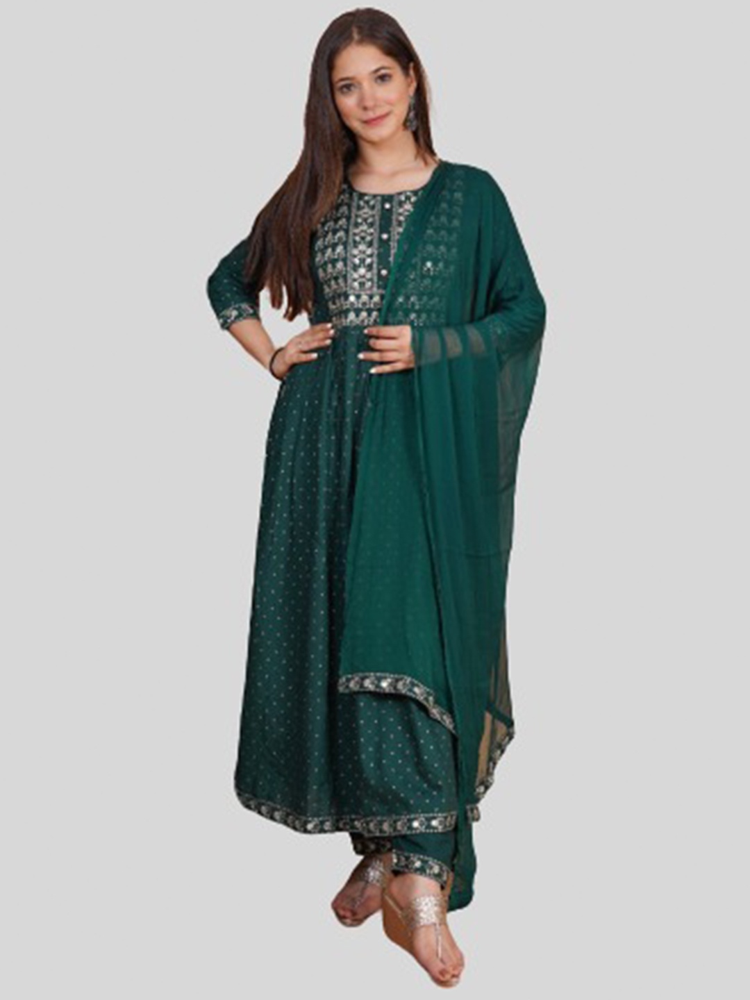 

misbis Women Green Ethnic Motifs Printed Thread Work Kurta with Palazzos & Dupatta