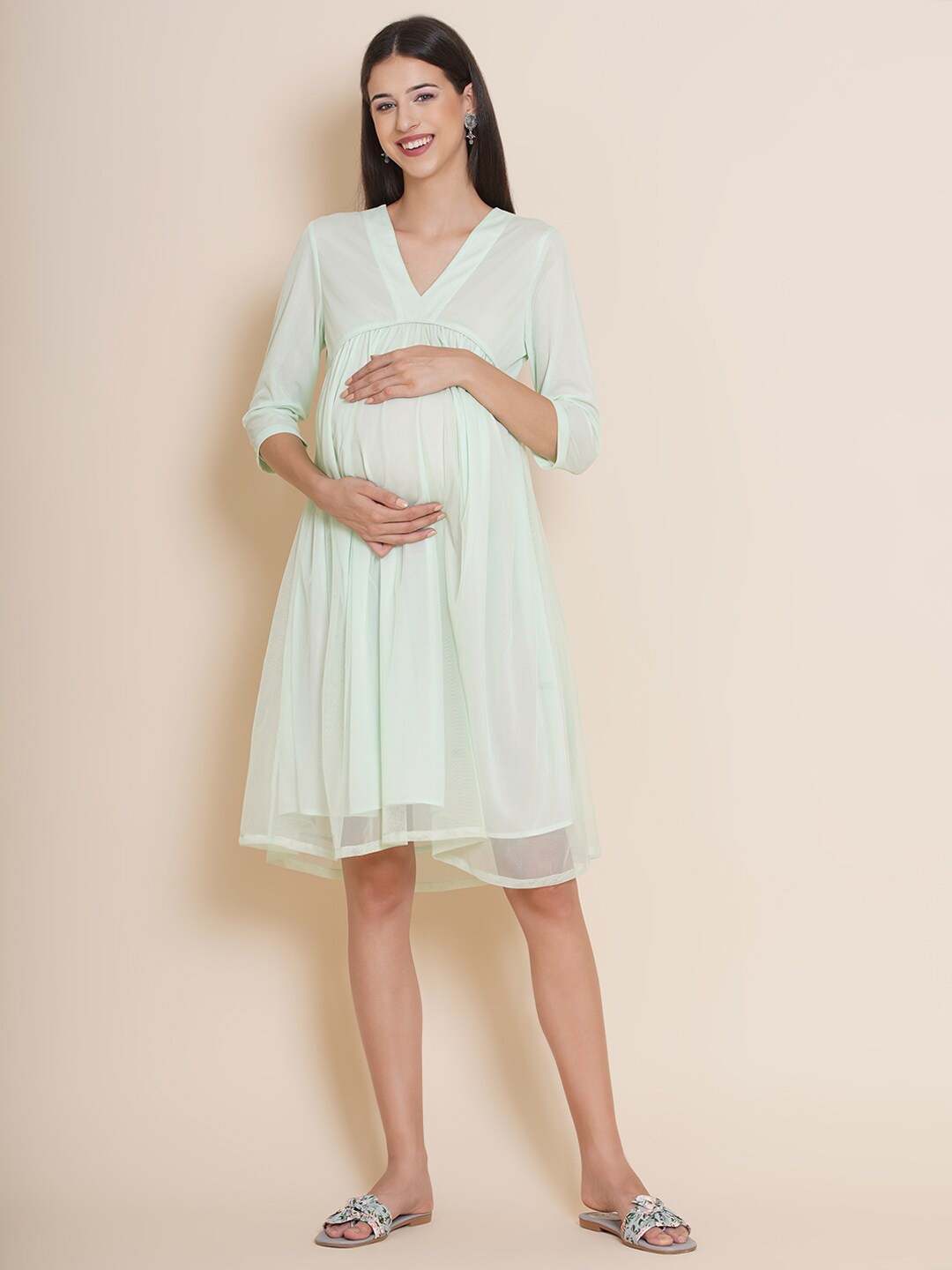 

Mine4Nine Green Maternity Fit And Flare Dress