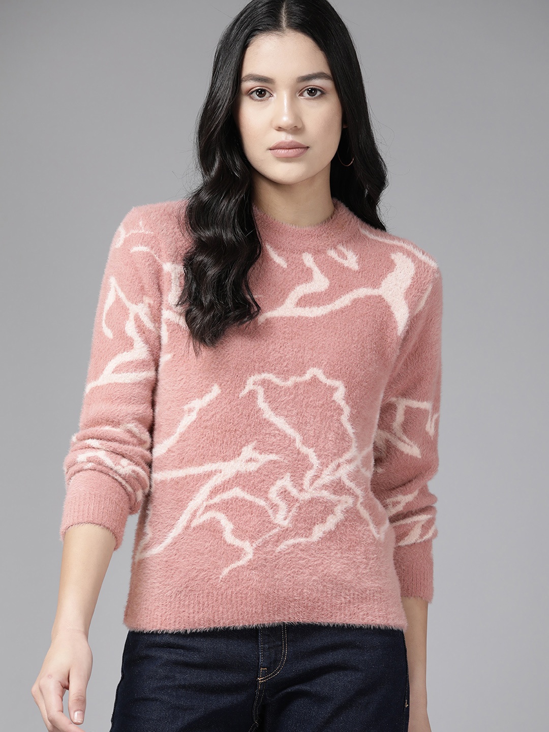 

Roadster The Lifestyle Co. Women Abstract Design Pullover, Rose