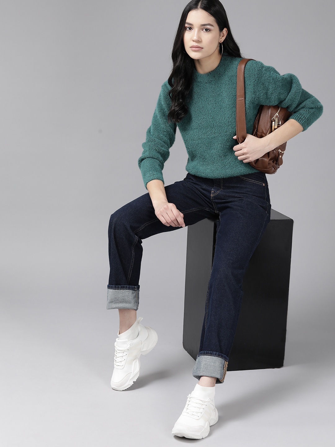 

Roadster The Lifestyle Co. Women Pullover with Fuzzy Detail, Green