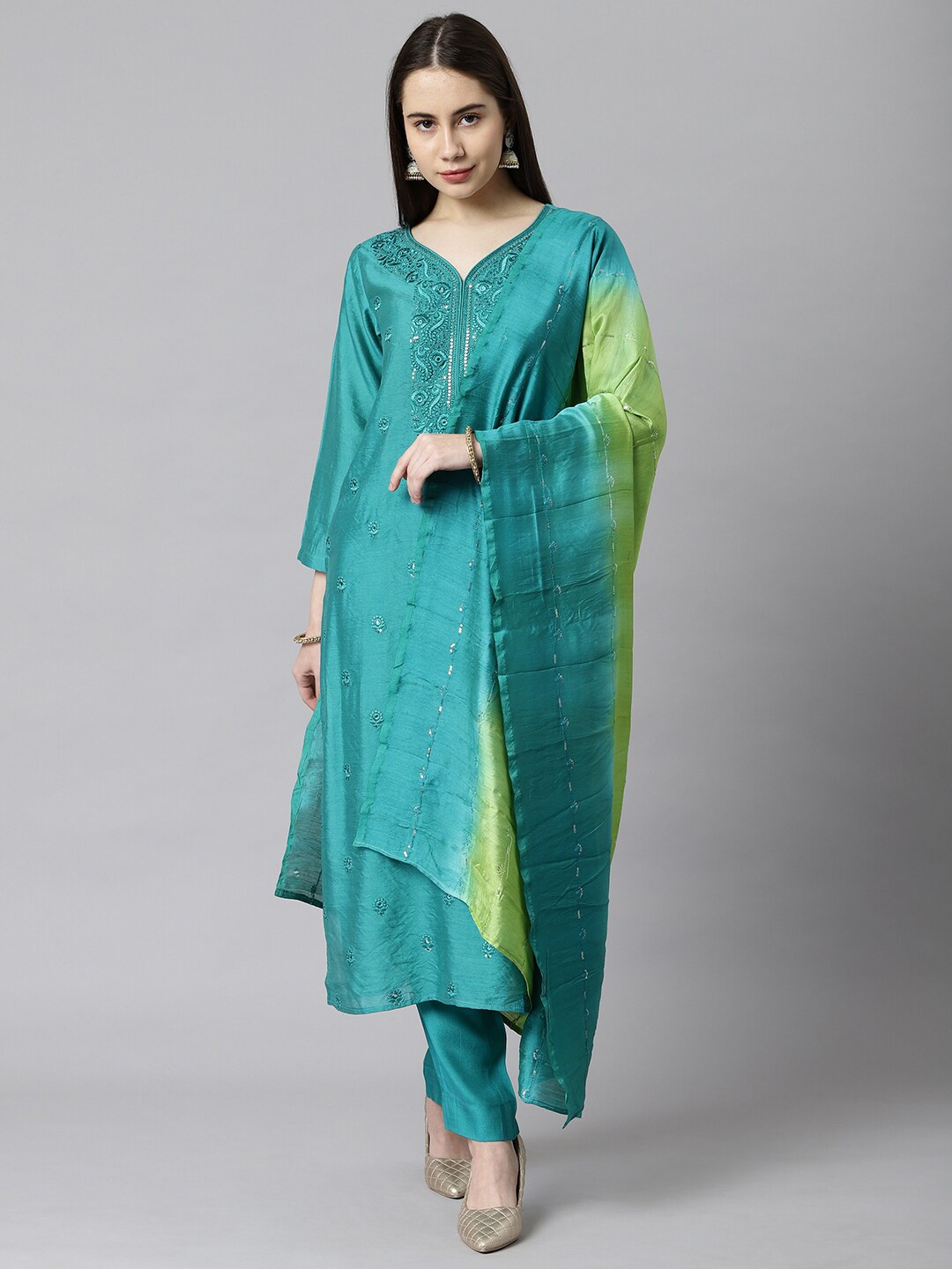 

KAMI KUBI Sea Green & Green Embroidered Unstitched Dress Material