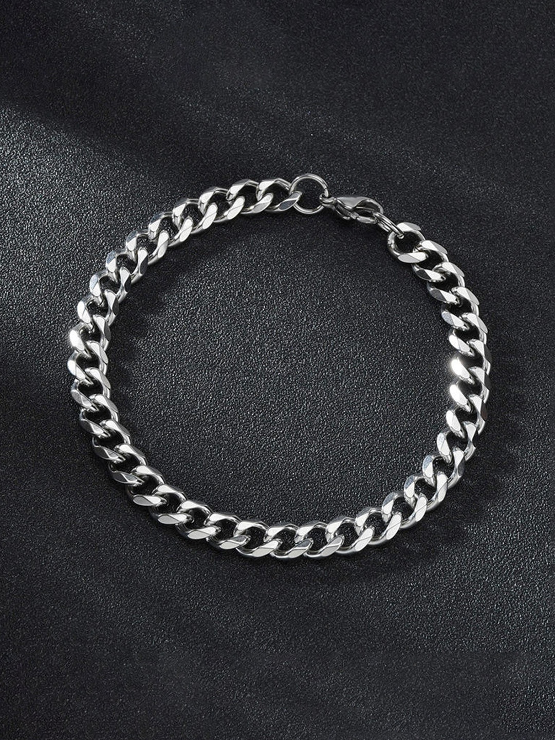 

Fashion Frill Men Silver-Toned Silver-Plated Charm Bracelet