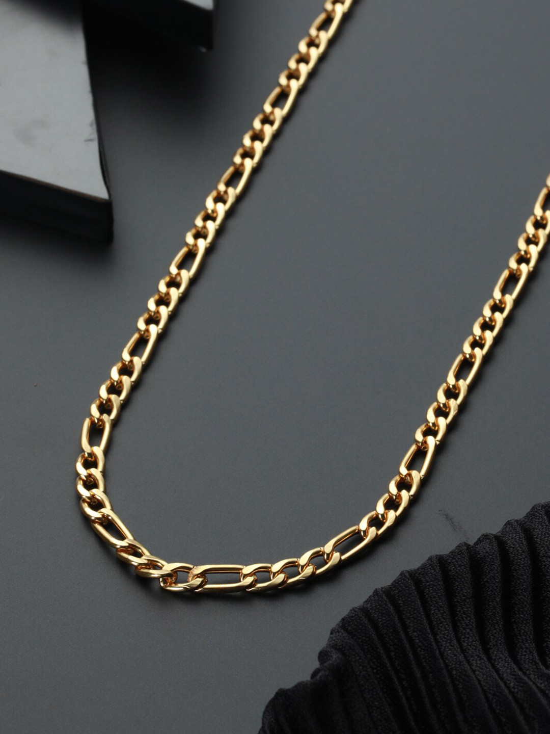 

Priyaasi Men Gold-Toned Brass Gold-Plated Chain