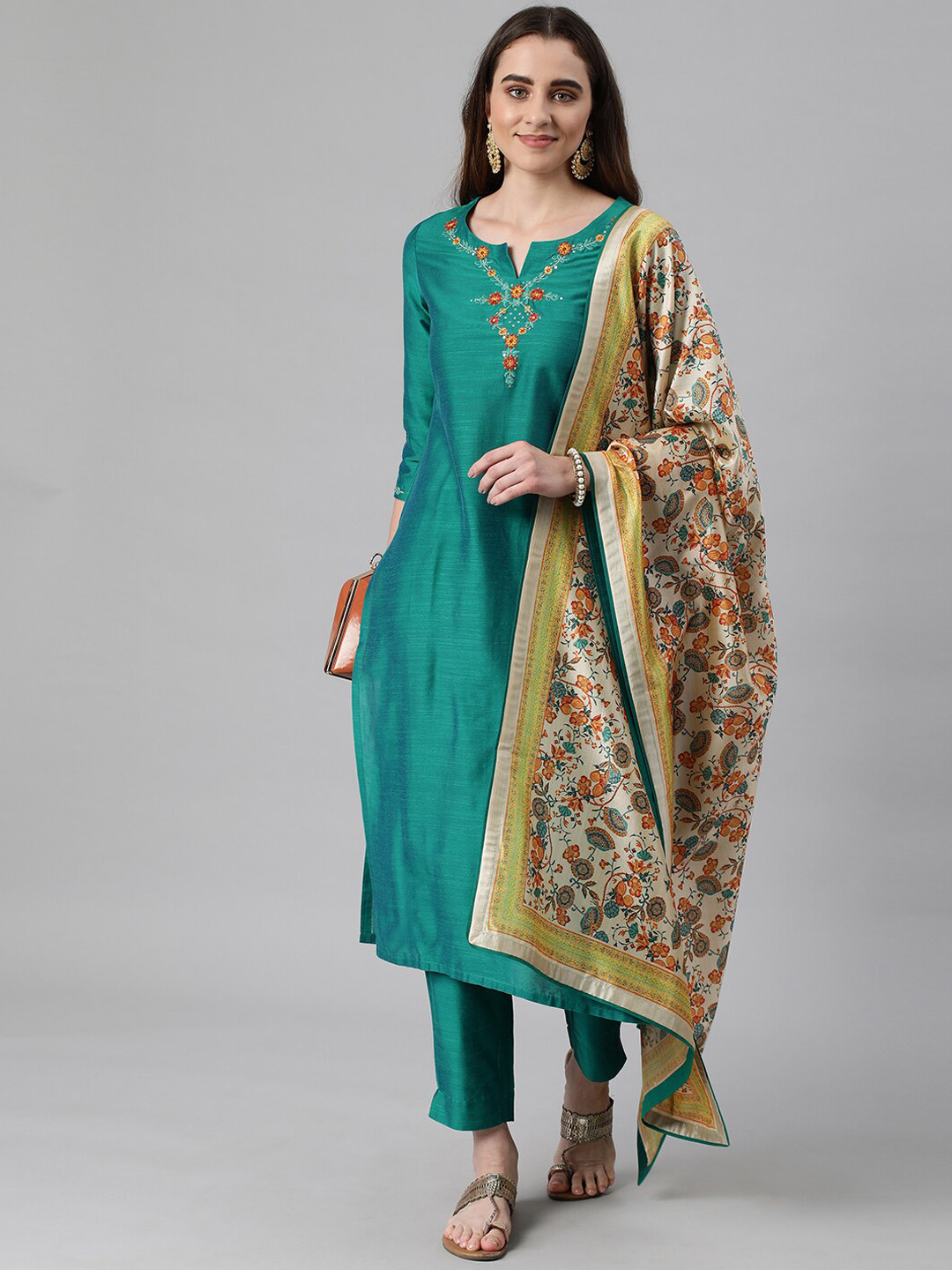 

KAMI KUBI Women Green Embroidered Kurta with Trousers & With Dupatta