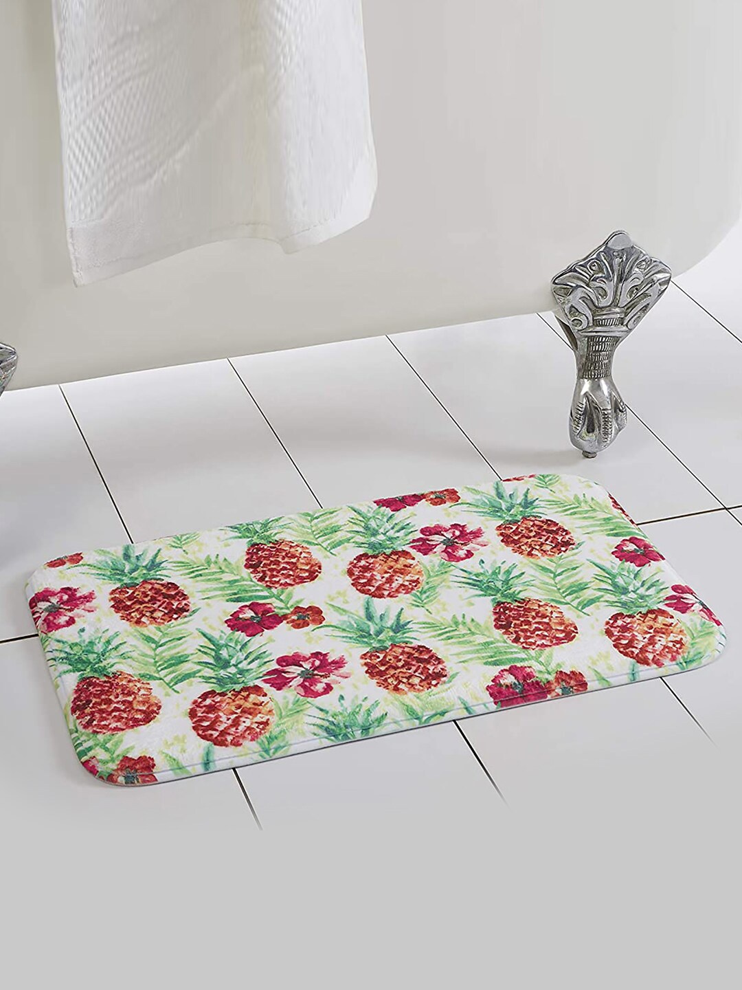 

homewards White & Green Self-Design 350 GSM Bath Rug