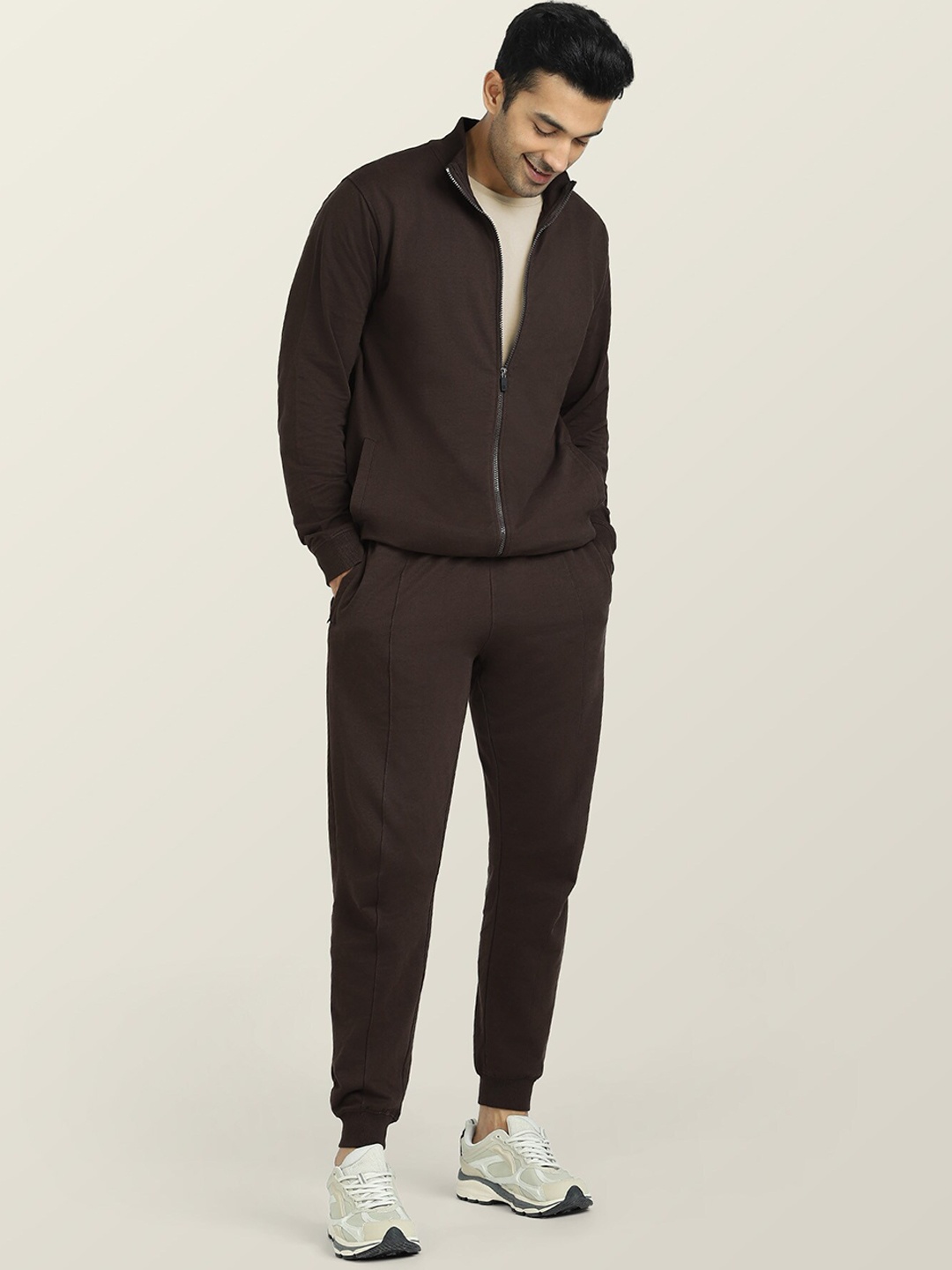 

XYXX Cruze Brown Zip-Up Jacket and Joggers Combo Set