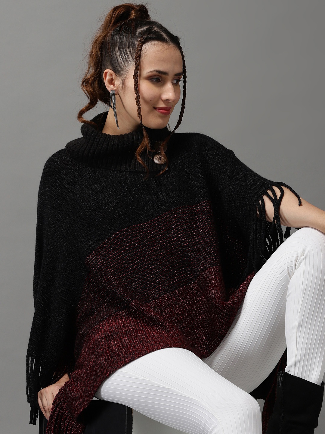 

SHOWOFF Women Black & Maroon Colourblocked Longline Poncho