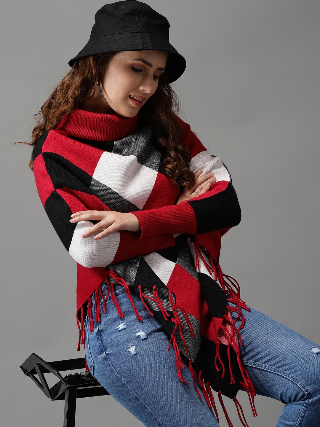 

SHOWOFF Women Red & White Colourblocked Longline Poncho