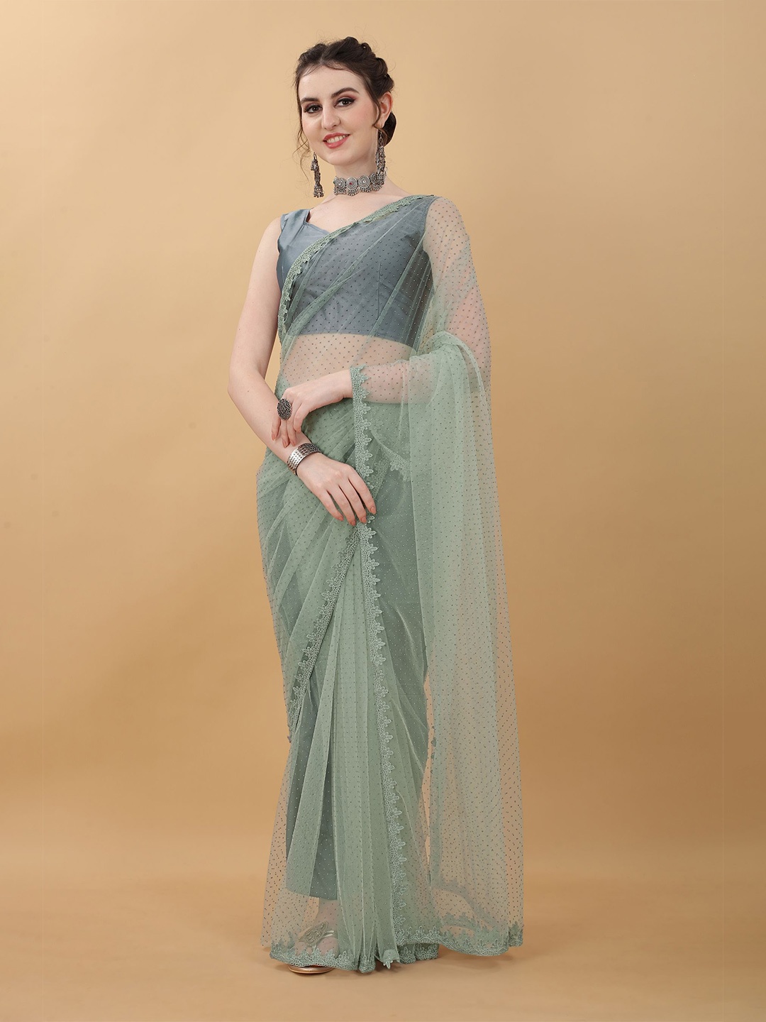 

kasee Grey & Gold-Toned Embellished Sequinned Net Saree