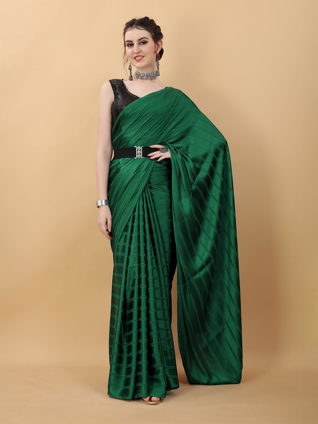 

kasee Green Striped Saree